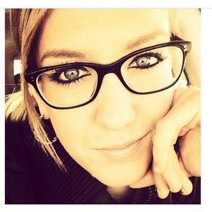 Oliver peoples eyeglass women